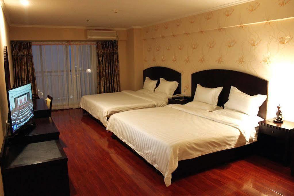 Starway Hotel Chongqing Nanping Wanda 外观 照片